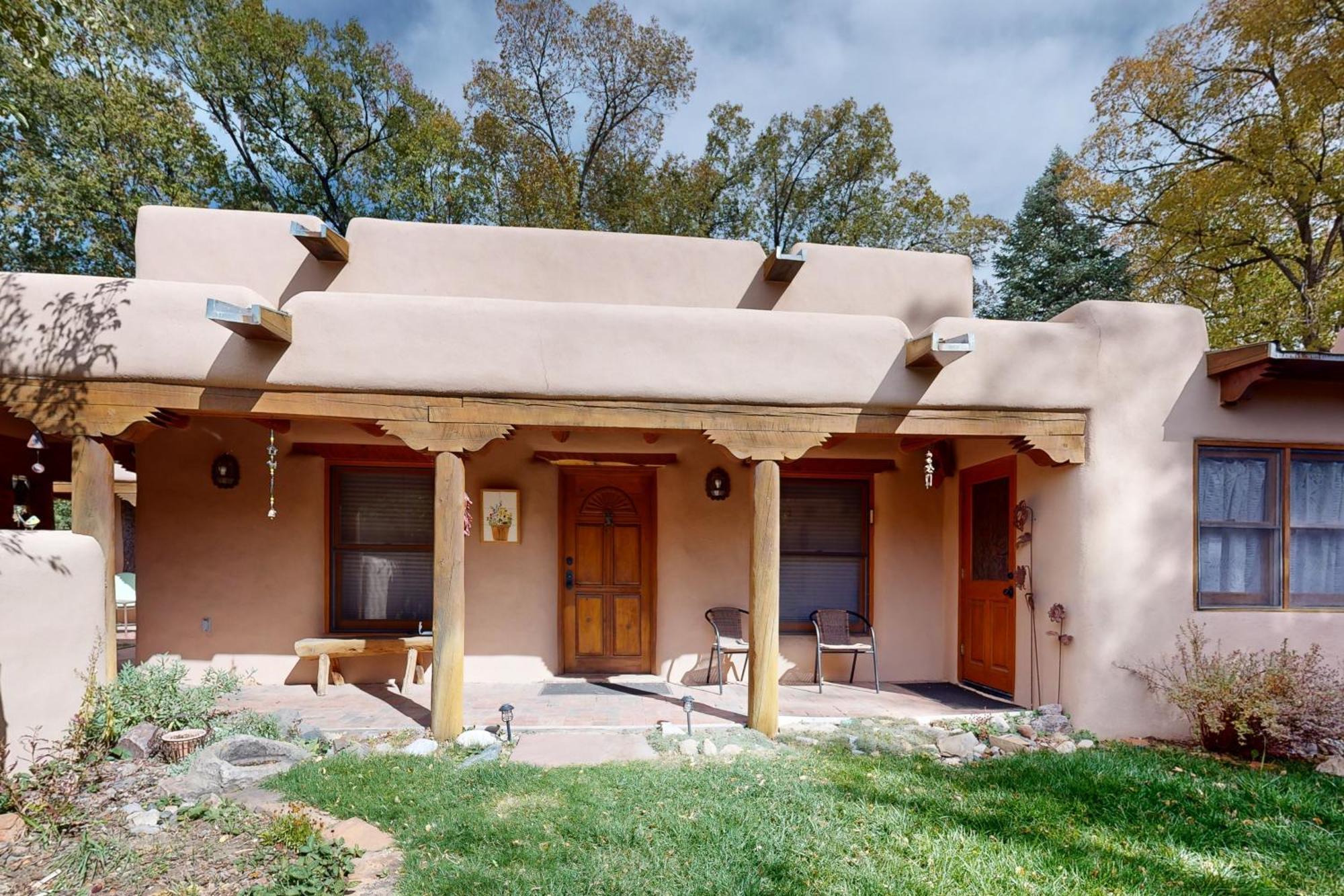 Theodora Charmer Taos Exterior photo
